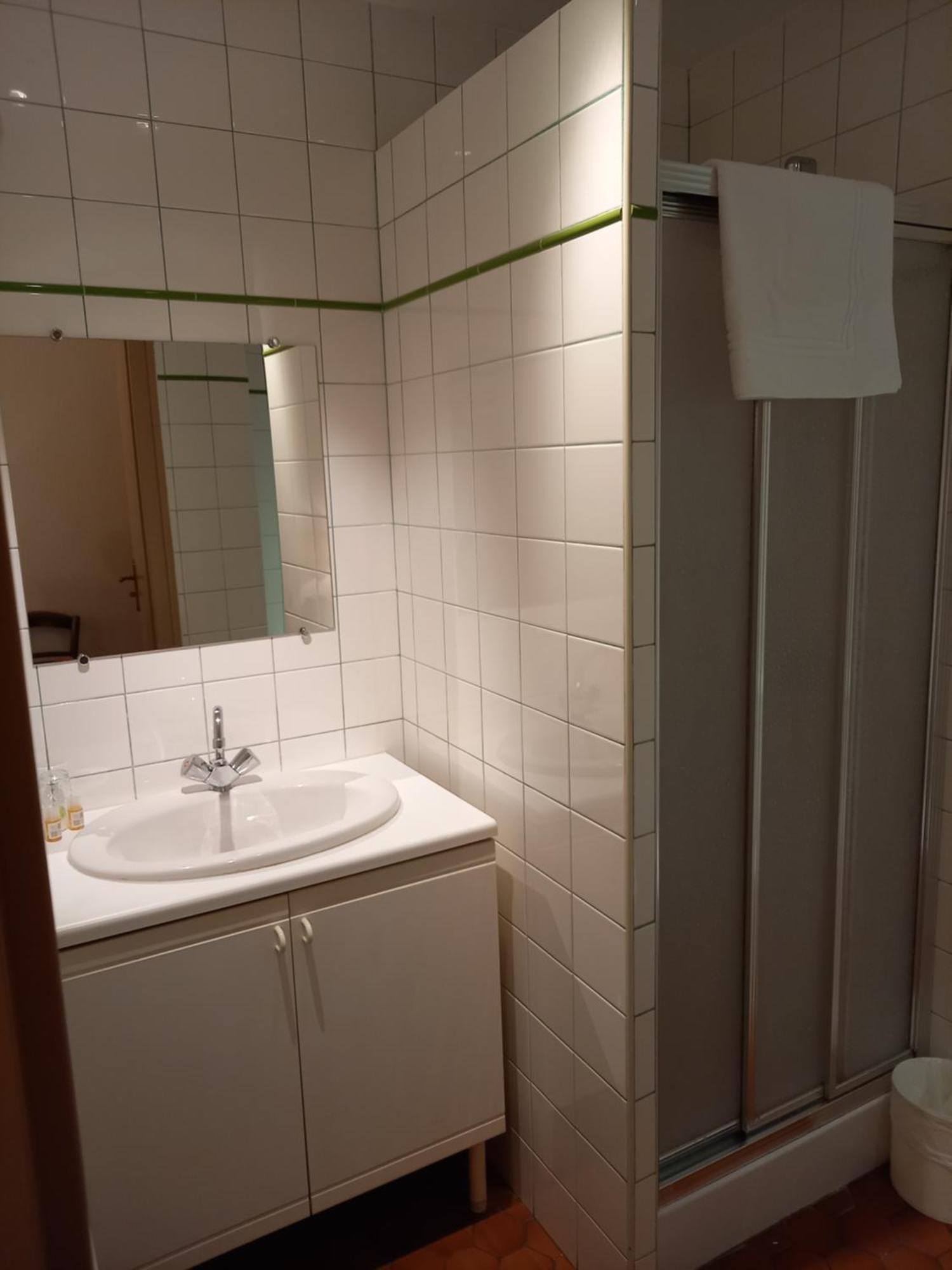 Hotel De La Halle Ноле Экстерьер фото