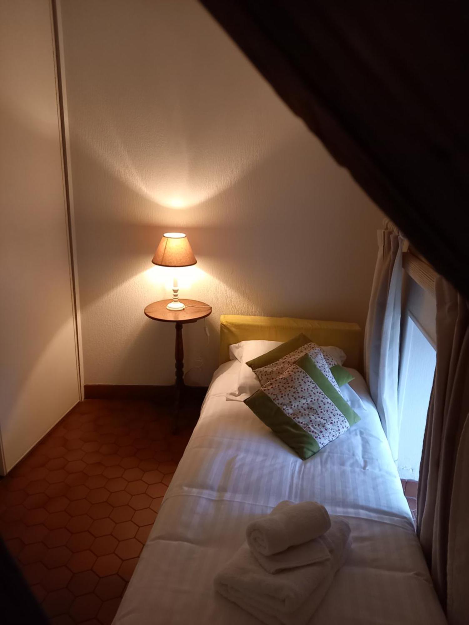 Hotel De La Halle Ноле Экстерьер фото